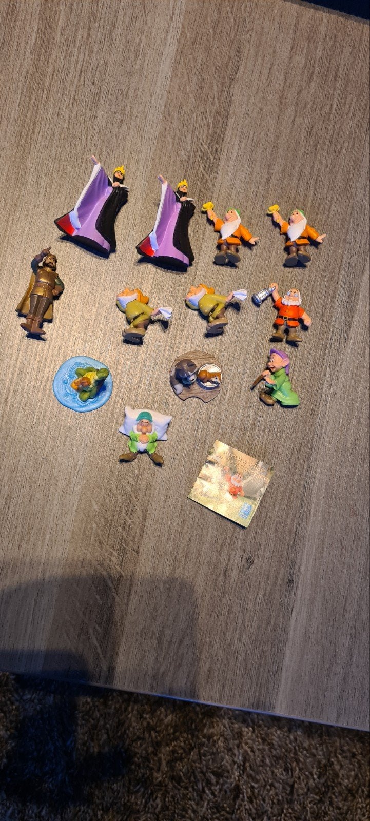 Disney figuren sneeuwwitje en de zeven dwergen ( 12 stuks)., Ophalen of Verzenden