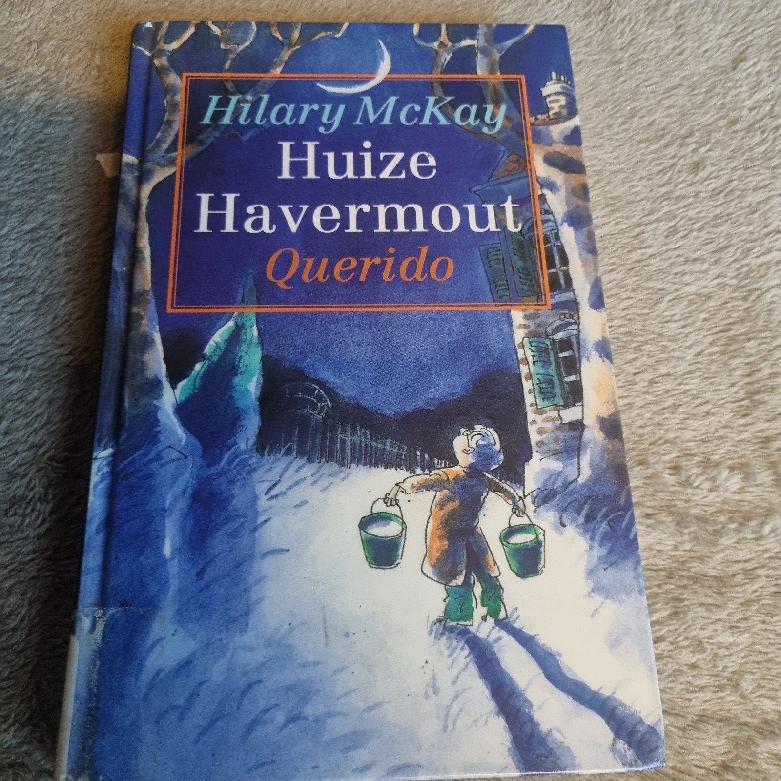 Hilary McKay - Huize Havermout Querido, Boeken, Ophalen of Verzenden, Gelezen, Hilary McKay, Fictie algemeen