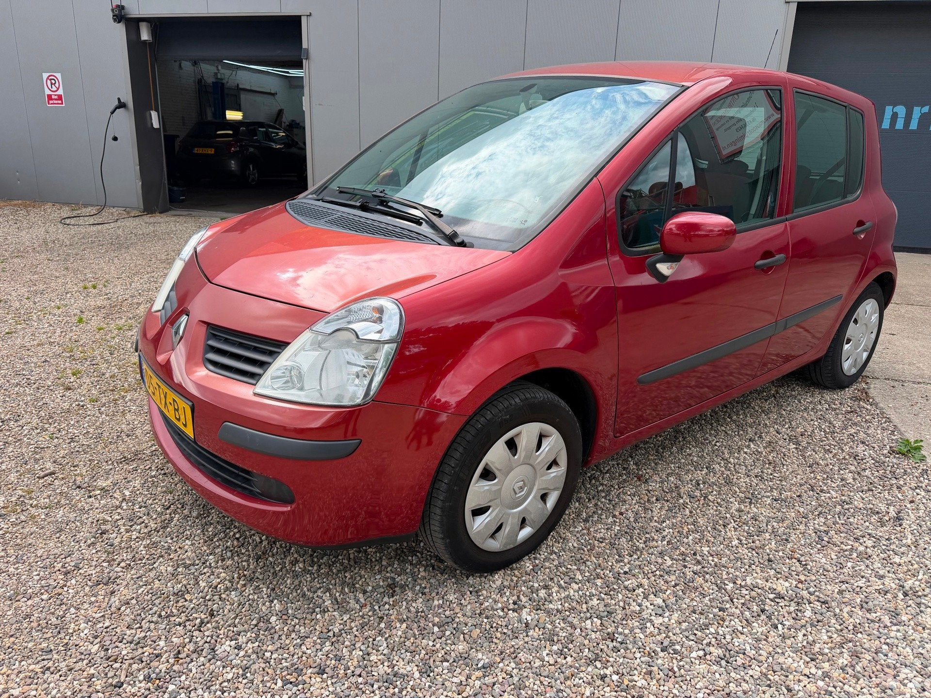 Renault Modus 1.4-16V met airco, Auto's, Renault, Voorwielaandrijving, 15 km/l, Gebruikt, 49 €/maand