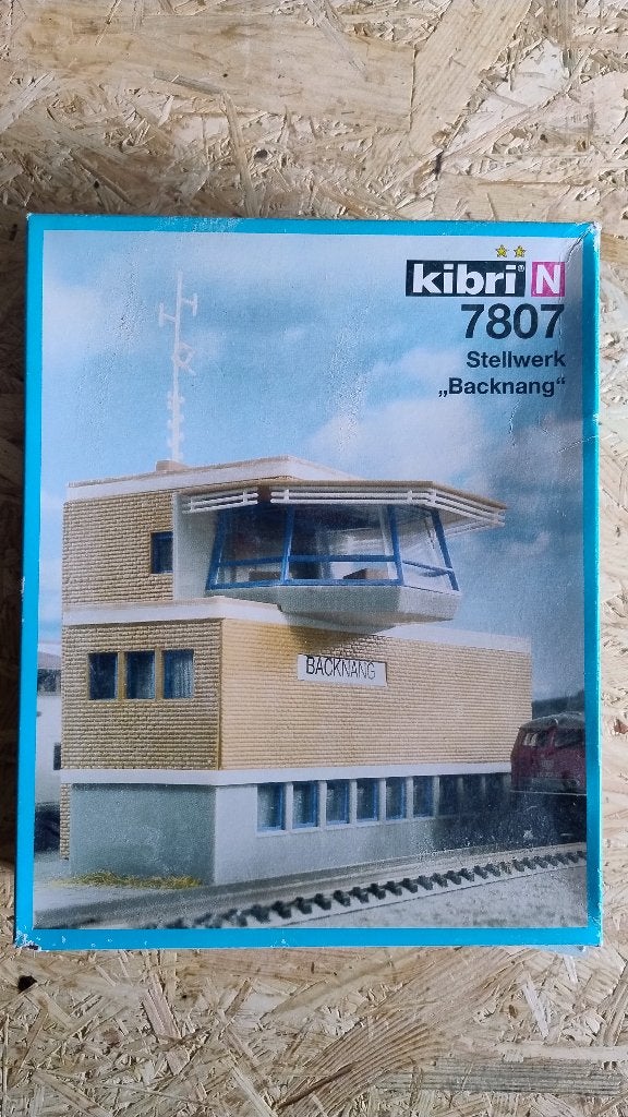 Kibri N 7807 Stellwerk "Backnang" - Nieuw in doos, Overige merken, Verzenden, Gelijkstroom of Wisselstroom, Brug, Tunnel of Gebouw