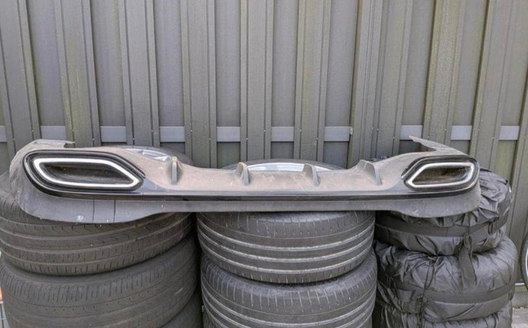 Mercedes CLA A118 Achterbumper Diffuser Onderlip, Auto diversen, Carkits, Ophalen of Verzenden, Gebruikt
