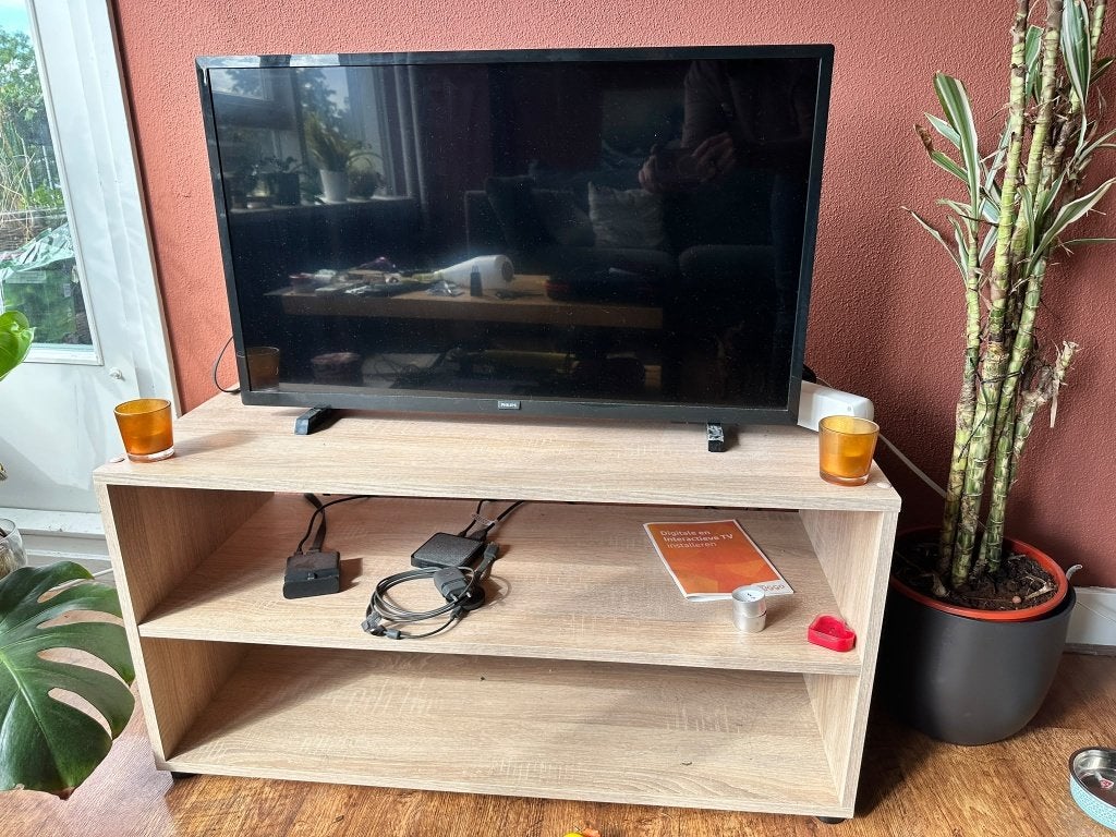 tv 32", Ophalen, Philips, 50 Hz, 100 cm of meer