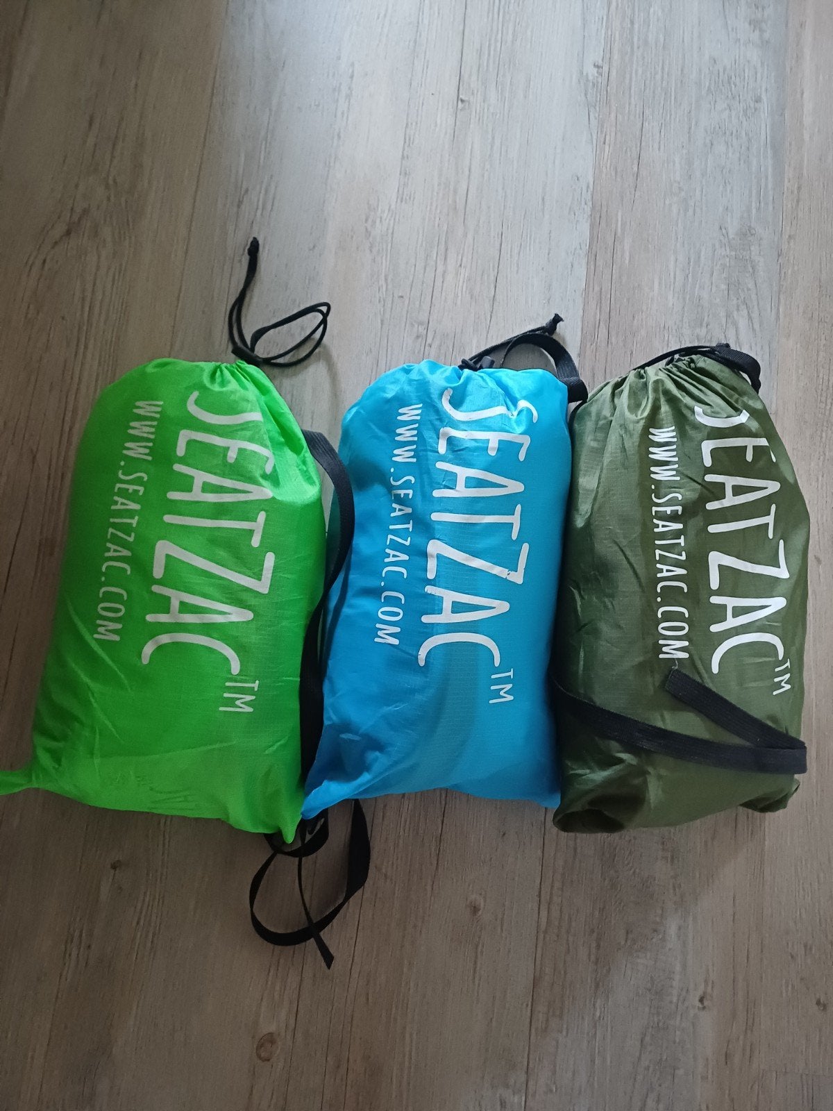 SeatZac opblaasbare loungezakken (3 stuks), Caravans en Kamperen, Ophalen, Gebruikt