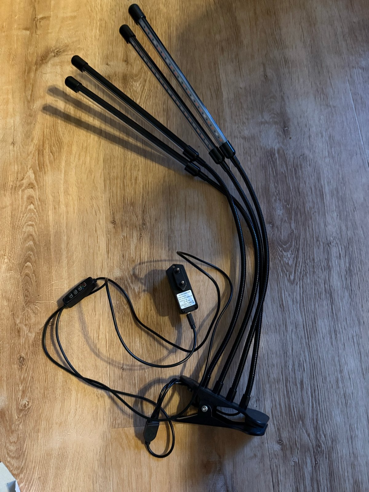 LED Kweeklamp met Clip en 4 Flexibele Armen, Verzenden, Zo goed als nieuw, Kweeklamp