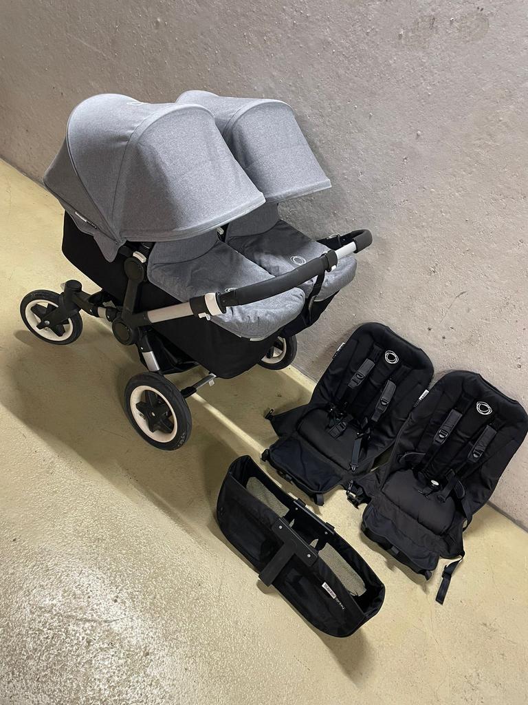 Bugaboo donkey Twin zwart/grijs, Support@bugaboo.com, Gebruikt, Bugaboo, Ophalen of Verzenden