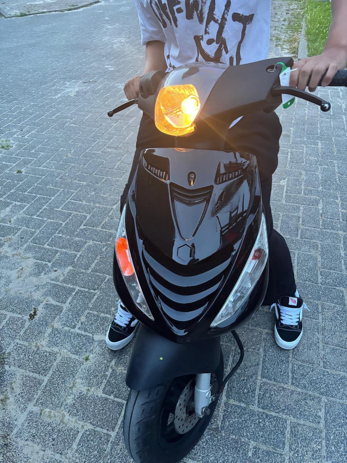 zip 2 t 50 cc, Ophalen, Maximaal 45 km/u, Zip, Zo goed als nieuw