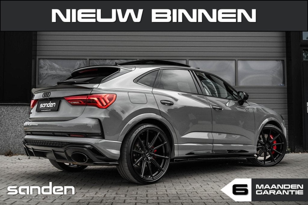 Audi RSQ3 Sportback 2.5 TFSI quattro|Nardo|Pano|Sonos|Vossen, Auto's, Audi, Automaat, Zwart, 1675 kg, Bedrijf