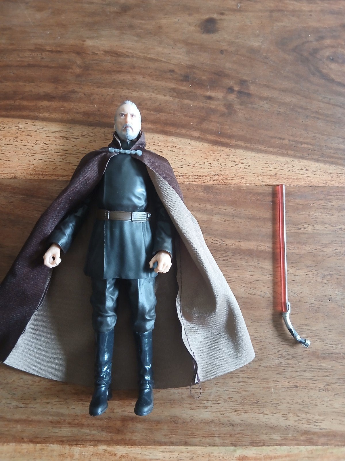 Star Wars the black series Count Dooku, Ophalen of Verzenden, Zo goed als nieuw, Actiefiguurtje