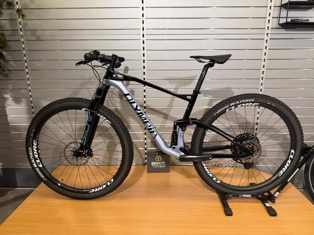 Nieuwe Olympia F1X full suspension van €5598 voor, Olympia, Nieuw, Info@bikebrands.nl, 53 tot 57 cm