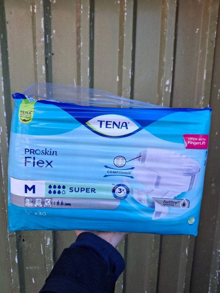 Tena ProSkin Flex maat M Super x30 inco incontinentie luier, Diversen, Verpleegmiddelen, Ophalen of Verzenden, Nieuw