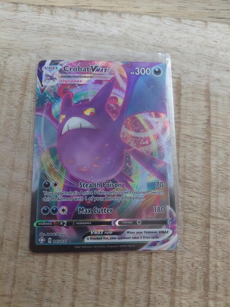 Crobat VMAX Pokémon Kaart - Zo Goed als Nieuw, Hobby en Vrije tijd, Verzamelkaartspellen | Pokémon, Ophalen of Verzenden, Zo goed als nieuw