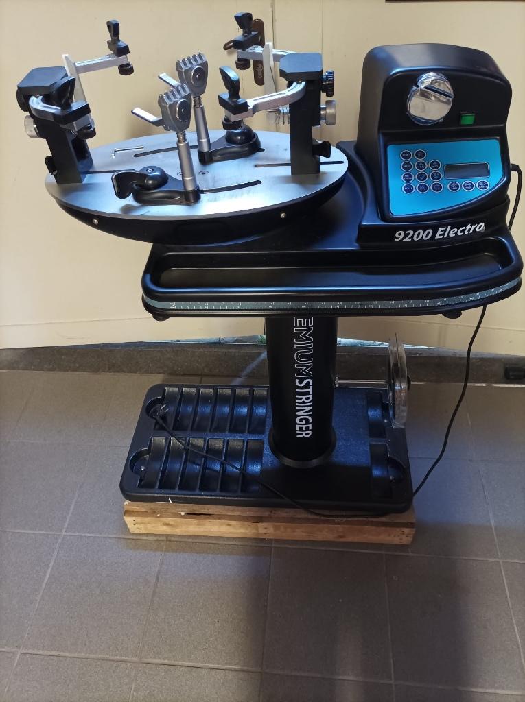 Bespanmachine PENTA PREMIUM ELECTRO, Sport en Fitness, Tennis, L00, Overige typen, Zo goed als nieuw, Ophalen