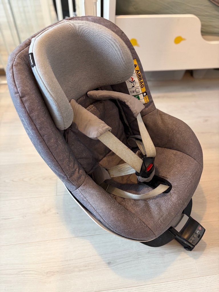 Maxi-Cosi Pearl 2wayFix + 2wayFix base (isofix) - grijs, Ophalen, Gebruikt, 9 t/m 18 kg, Isofix
