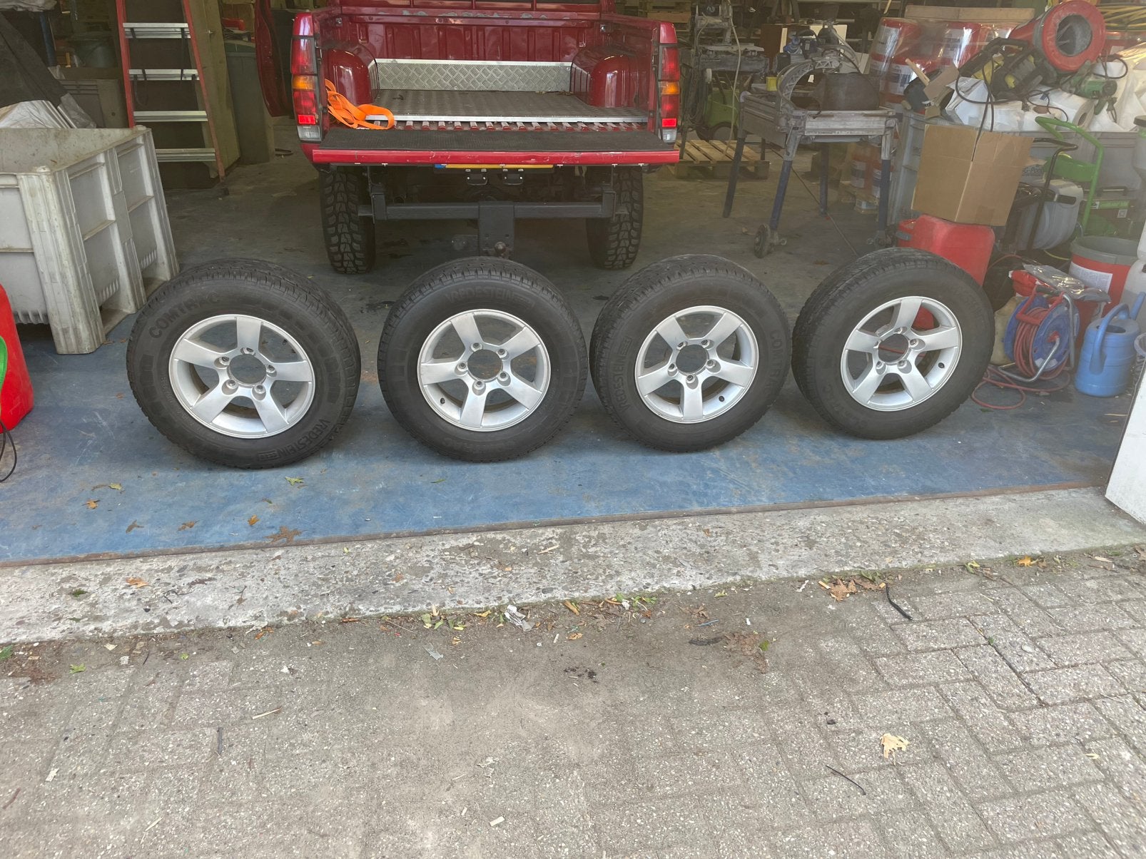 Suzuki jimny velgen + banden, Ophalen of Verzenden, Gebruikt