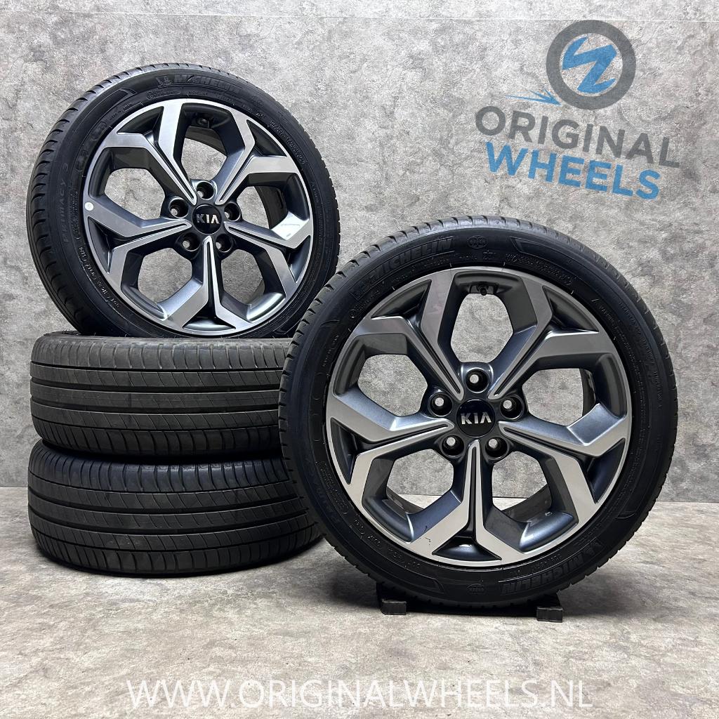17 inch originele velgen + zomerbanden Kia Stonic, Auto-onderdelen, Banden en Velgen, Banden en Velgen, Nieuw, 17 inch, Personenwagen