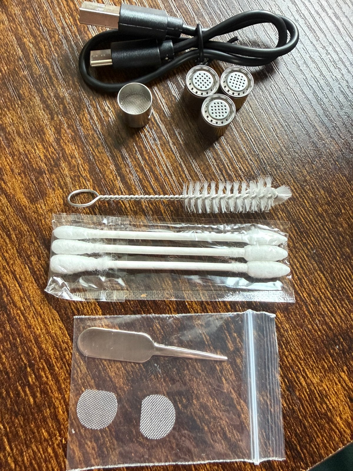 Kruiden Verwarmer / Verdamper + 2x Molicel P28A & Lader⁠, Ophalen, Nieuw