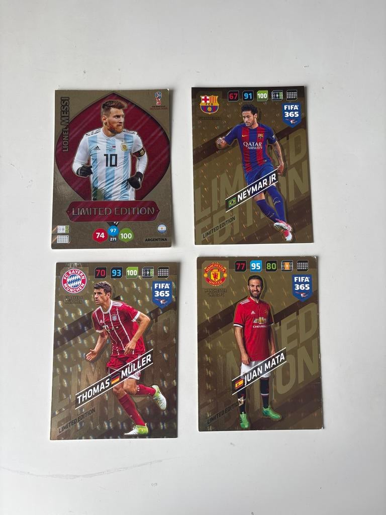 FIFA 365 Adrenalyn XL Limited Edition voetbalplaatjes, Ophalen of Verzenden, Zo goed als nieuw, Meerdere plaatjes