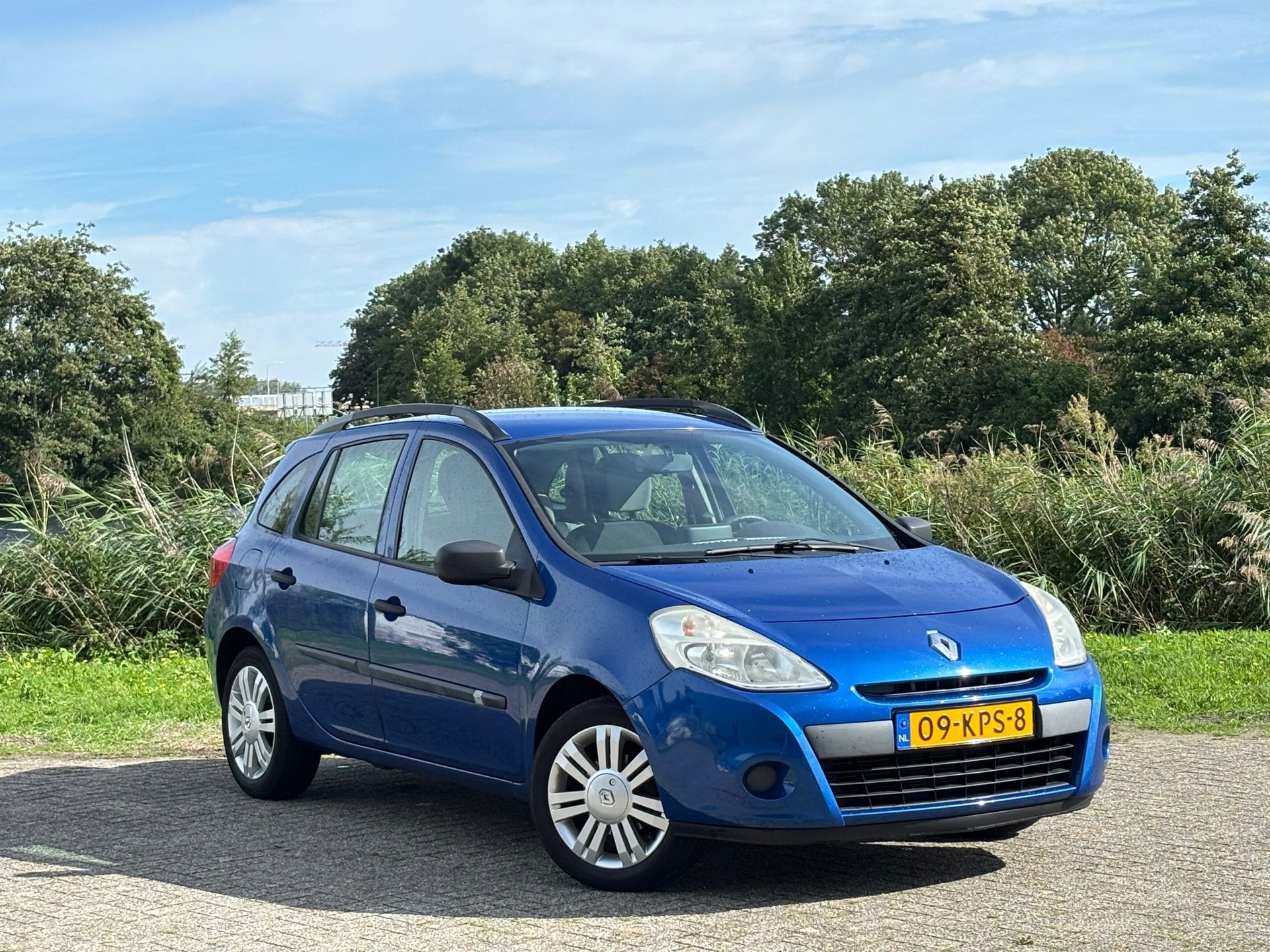 Renault Clio Estate 1.2 TCE Special- Extreem Blue | Cruise C, Auto's, Voorwielaandrijving, Gebruikt, 4 cilinders, 1095 kg