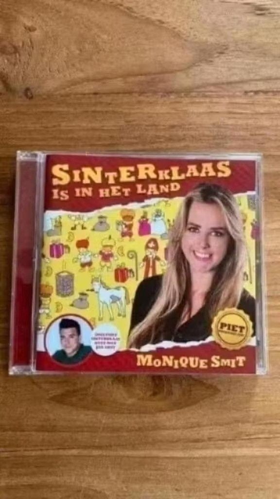 Cd Sinterklaas is in het land . Monique smit, Ophalen of Verzenden, Zo goed als nieuw, Sinterklaas