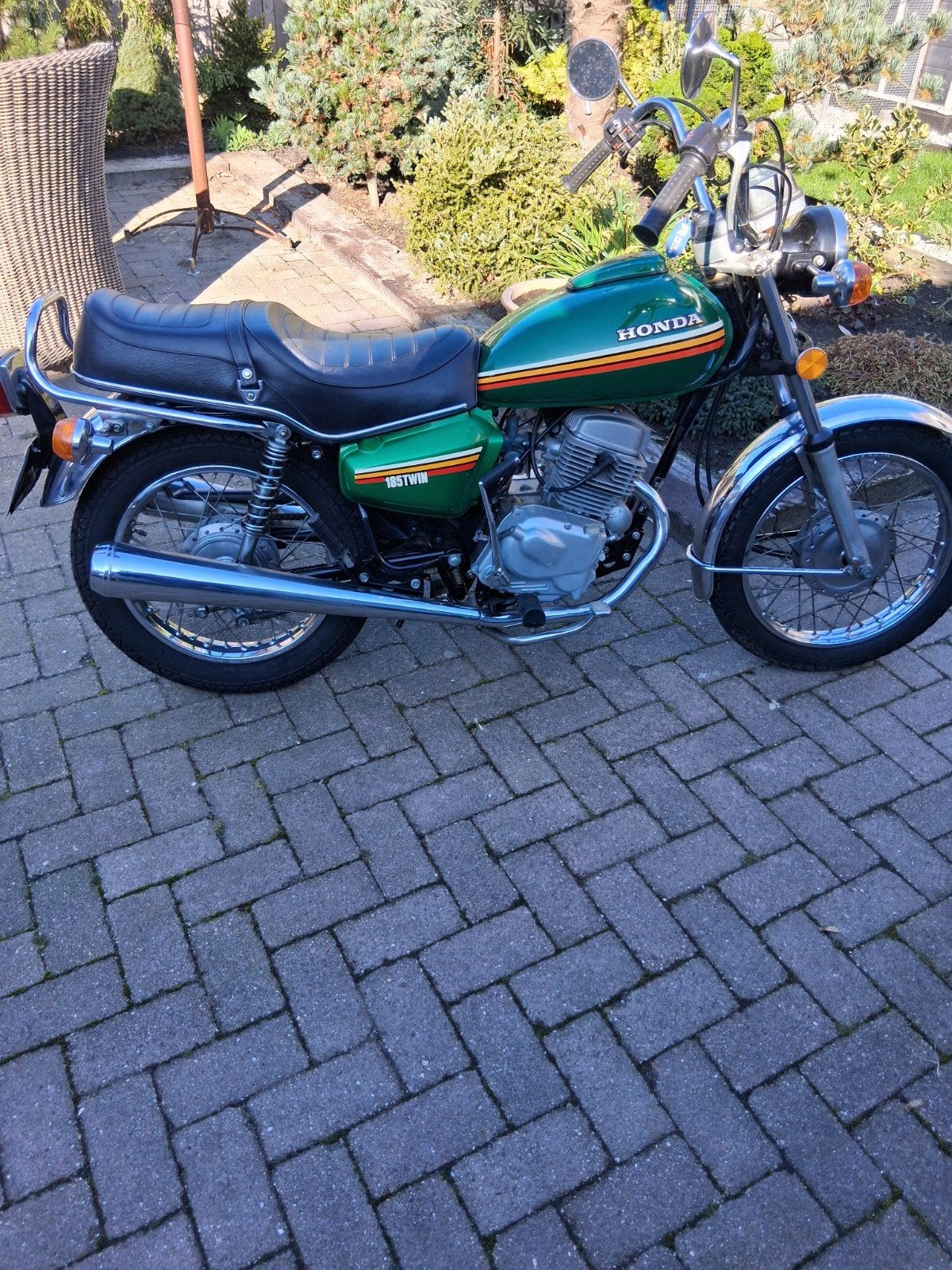mooie originele Honda 185 twin bj 1978. € 1750 goed rijdend, Motoren