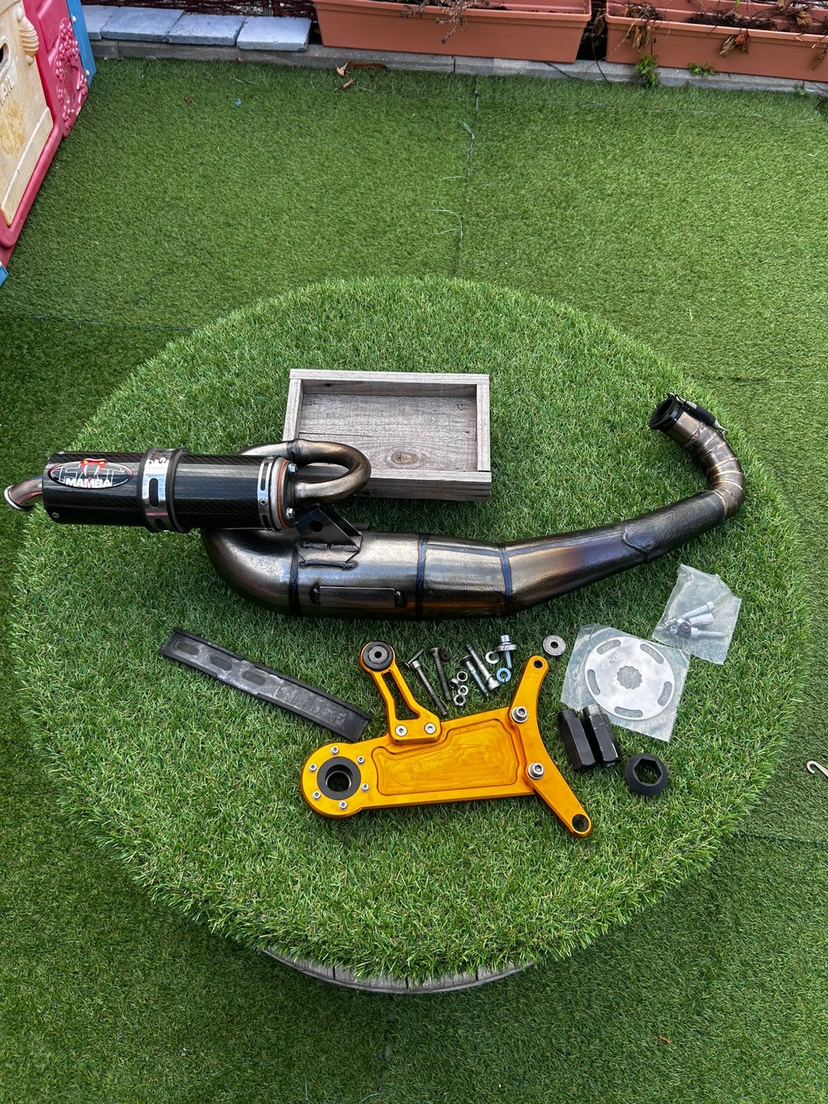 Pmtuning Pm59 + brace uitlaat piaggio gilera, Ophalen of Verzenden, Zo goed als nieuw