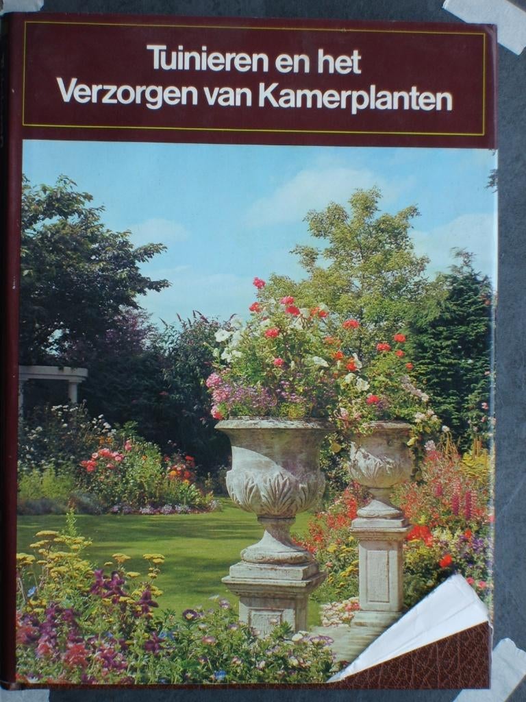 Tuin boeken € 5,00 p. st., Boeken, Natuur, Ophalen of Verzenden, Gelezen, Bloemen, Planten en Bomen