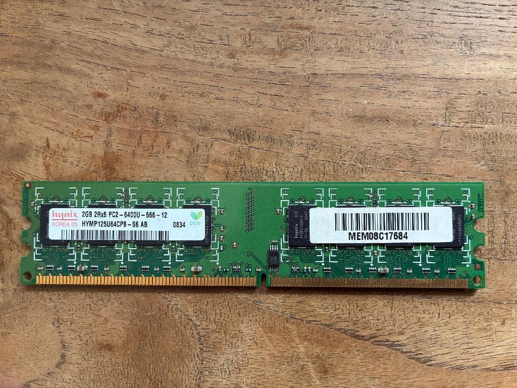 Hynix 2GB geheugenkaart 2Rx8 PC2 - 6400U - 666 - 12, Computers en Software, Gebruikt, DDR3, Ophalen of Verzenden, Desktop
