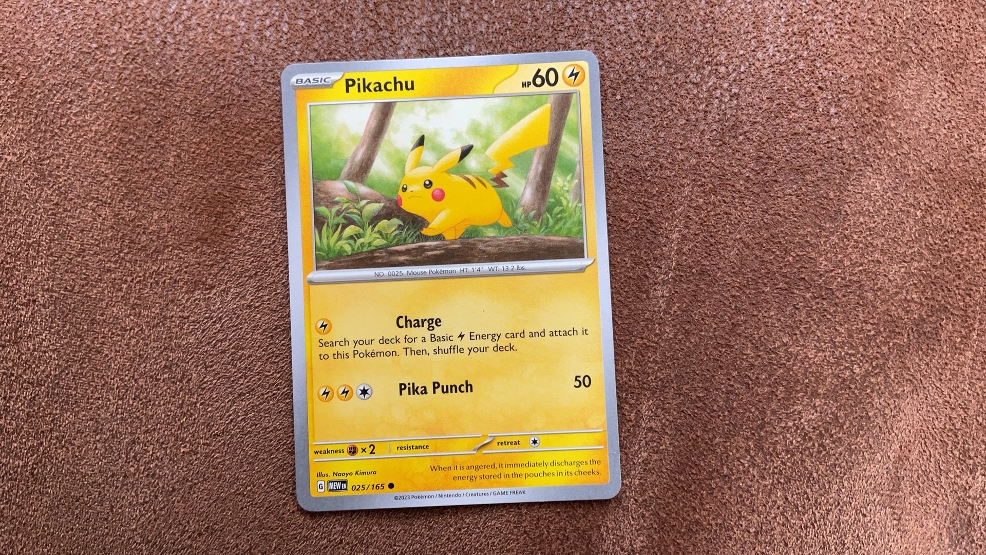 Pikachu Pokémon Kaart 025/165 - Basic, Ophalen, Zo goed als nieuw, Losse kaart