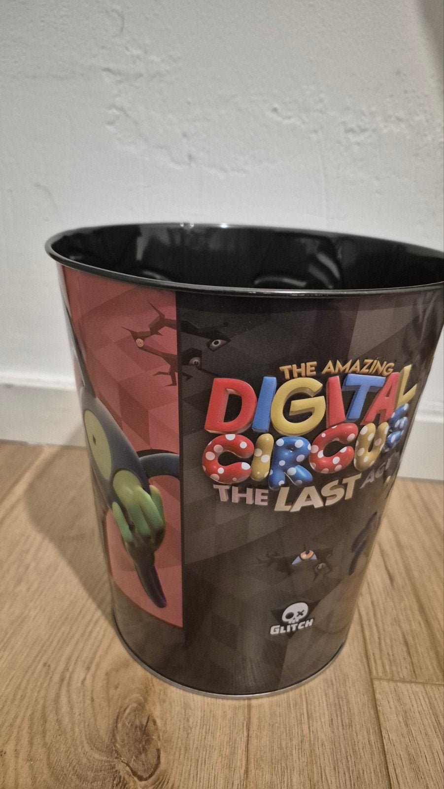 Digital circus the last act bucket, Ophalen, Zo goed als nieuw