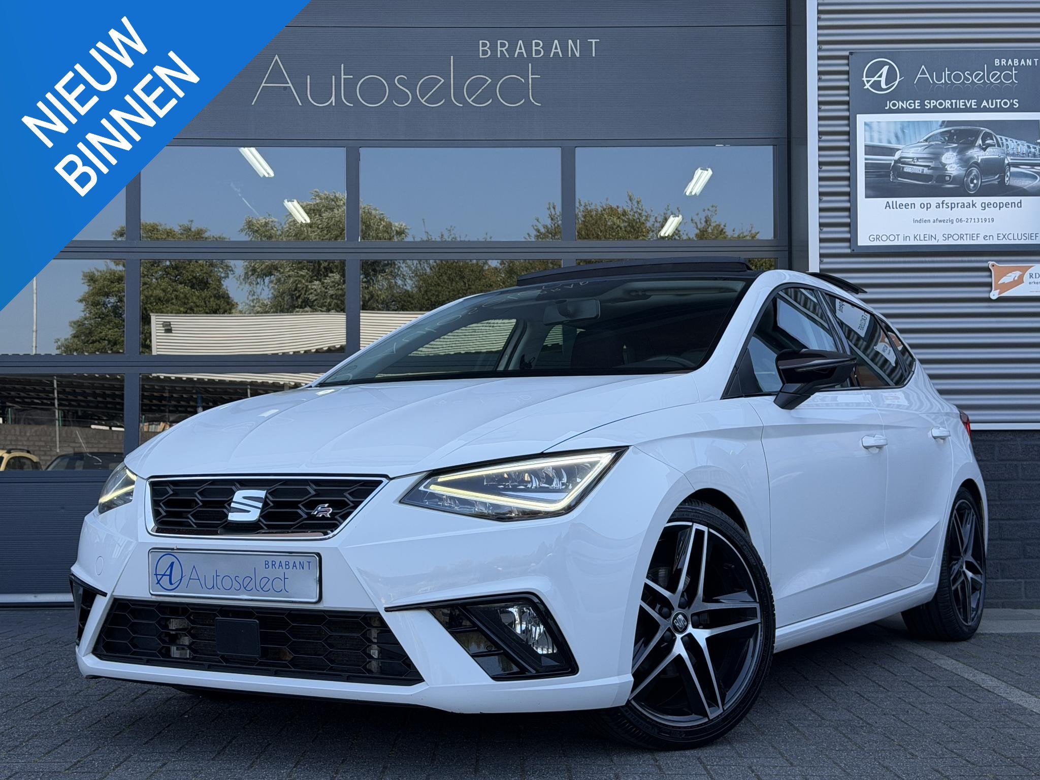 SEAT Ibiza 1.0 TSI FR Pano | CarPlay | 116PK, Stof, Gebruikt, 116 pk, Bedrijf