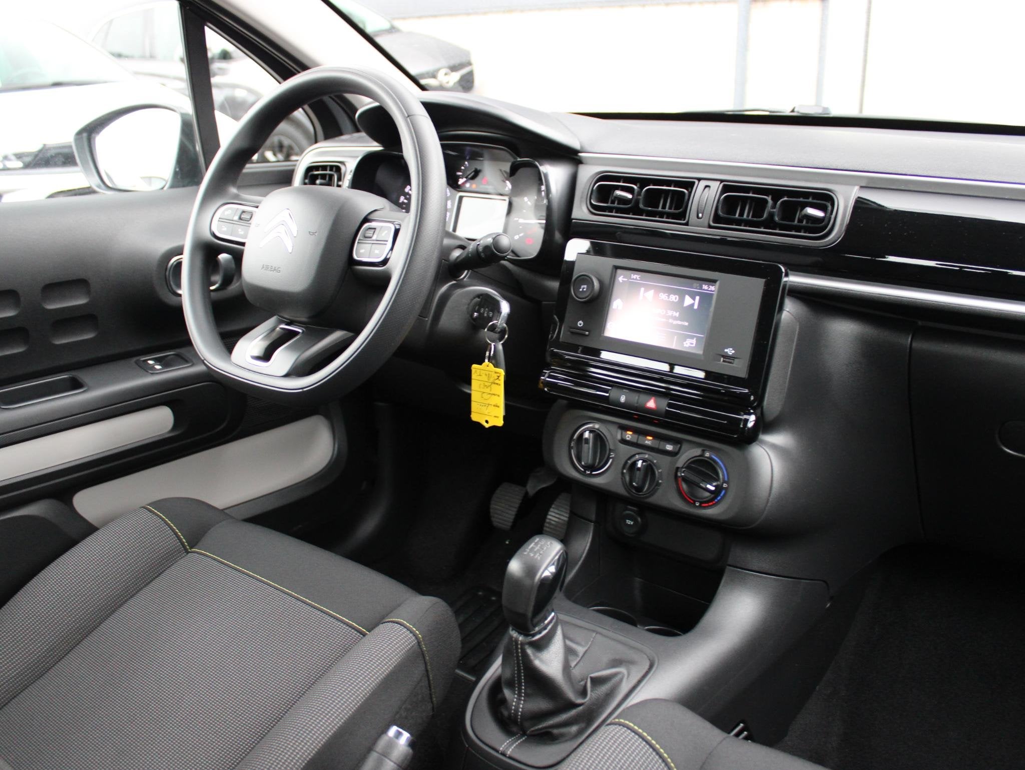 Citroen C3 1.2 PureTech You | Parkeersensoren / Airco / Crui, Auto's, Citroën, Voorwielaandrijving, Euro 6, 1199 cc, 450 kg