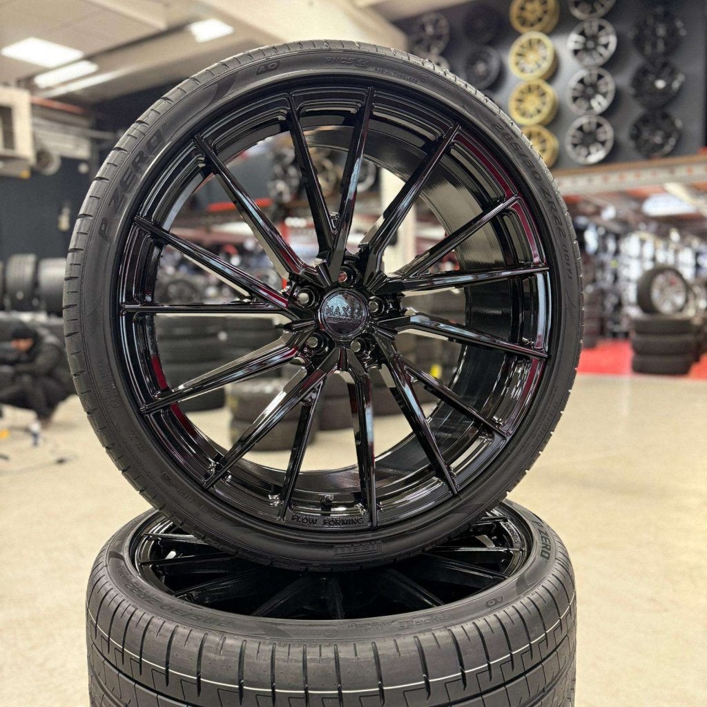 22" Velgen Audi A8 /S8 HAXER HX06F GlansZwart + Pirelli, Auto-onderdelen, Niet ingevuld, 285 mm, Banden en Velgen, Niet ingevuld