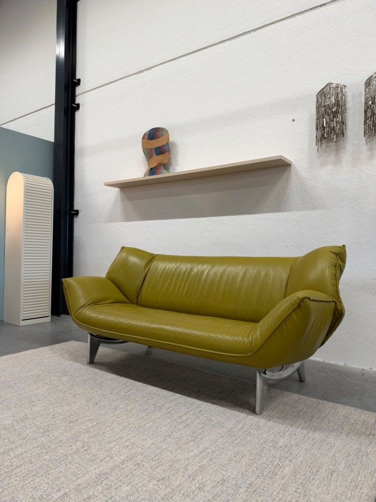 Als nieuw Leolux Tango 3 zits Bank Groen leer design 203