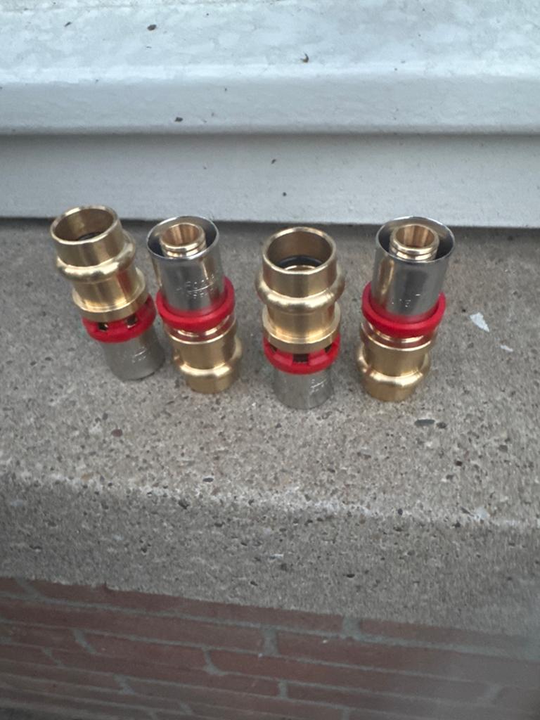Perskoppeling voor waterleidingen 15 mm naar 16 mm overgang, Overige typen, Nieuw, Rvs, Minder dan 2 meter