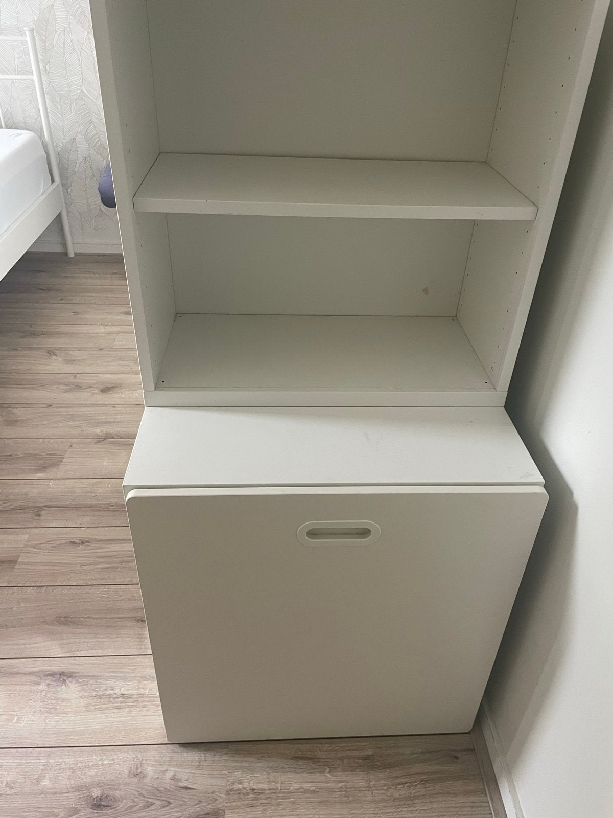 Gratis op te halen: Boeken- en speelgoedopbergkast, Kinderen en Baby's, Ophalen, Gebruikt, 105 cm of meer, Minder dan 50 cm
