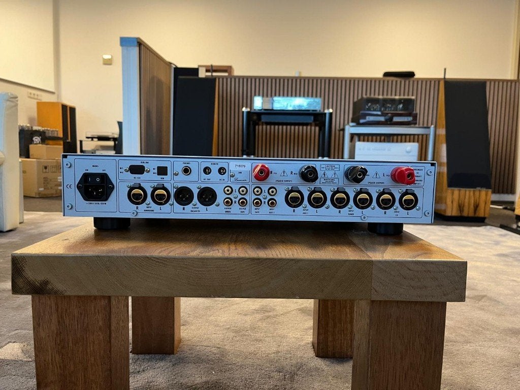 Burmester 102 CD-speler & Burmester 051  Versterker, Ophalen, Zo goed als nieuw, 120 watt of meer, Overige merken