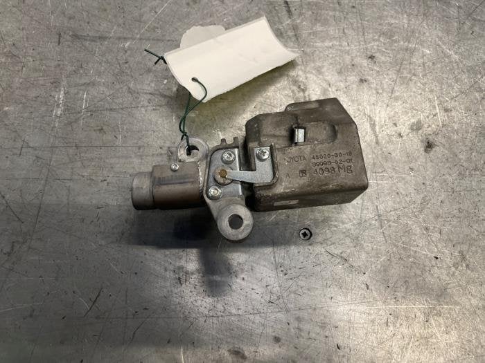 Stuurhuis Slot van een Lexus IS 300, Gebruikt, -, -, -