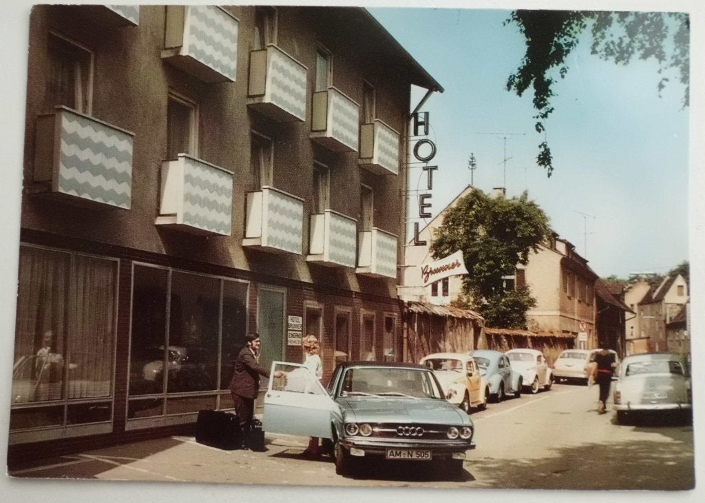 Amberg - Duitsland - Hotel - oude autos - Audi 100 S VW, Ophalen of Verzenden, 1960 tot 1980, Ongelopen, Duitsland