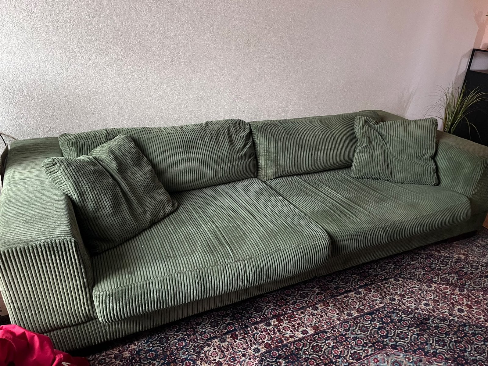 Groene 4-zits bank, ribstof, 250 tot 300 cm, Gebruikt, 100 tot 125 cm, Ophalen of Verzenden
