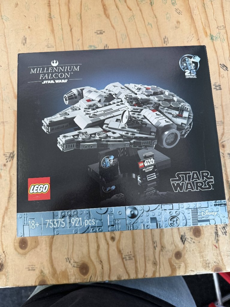 LEGO Star Wars 75375 Millennium Falcon | NIEUW IN DOOS, Info@lego.com, Star Wars, Denemarken, Lego