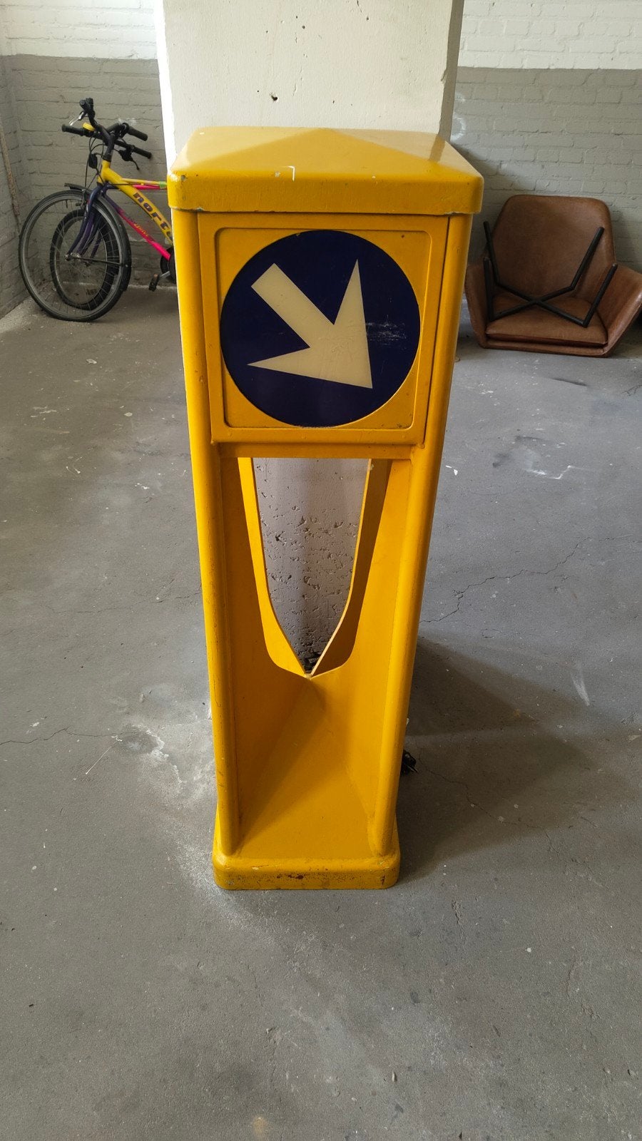Vintage Verkeerszuil - Decoratieve Pijlpaal - lamp werkt, Ophalen of Verzenden