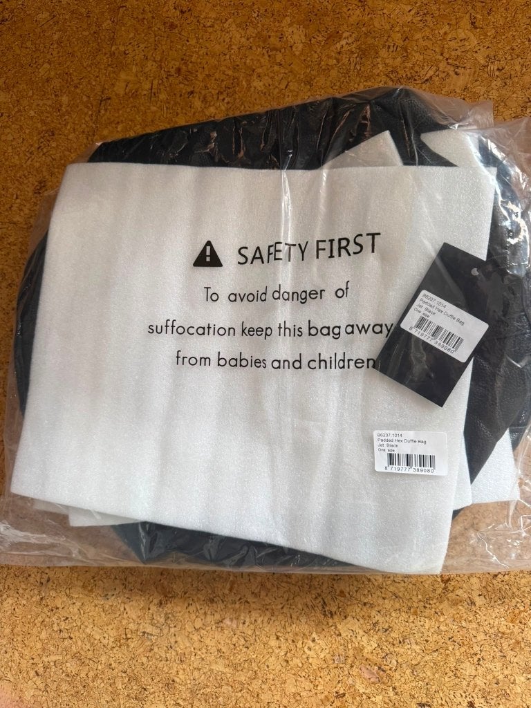Balr Padded Hex Duffle Bag Jet Black, 30 cm of meer, Zwart, Ophalen of Verzenden, Nieuw