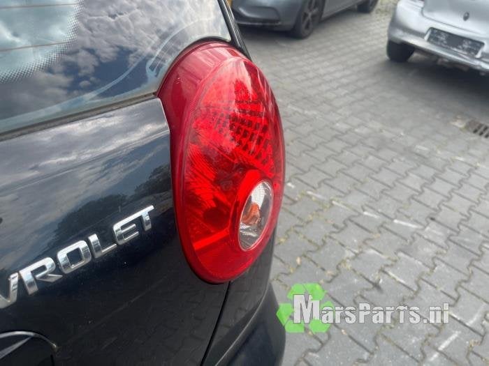 Achterlicht rechts van een Chevrolet Matiz, Gebruikt, -, -, Ophalen of Verzenden