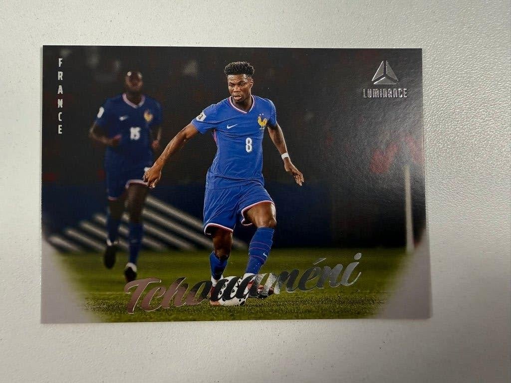11 Aurelien Tchouameni Horizontal Luminance France 2026, Ophalen of Verzenden, Nieuw, Buitenlandse clubs, Poster, Plaatje of Sticker