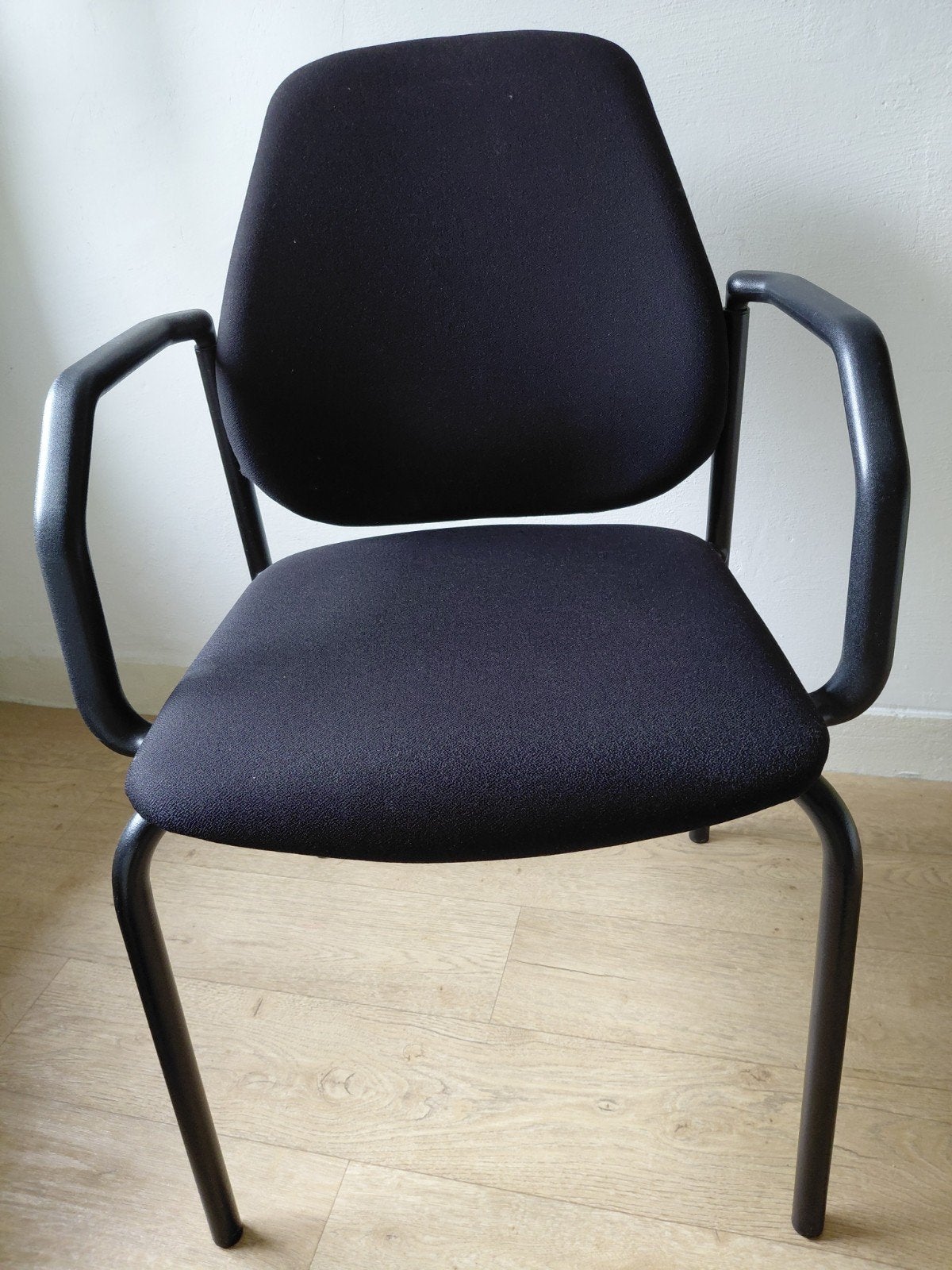 Bureau / senioren stoel - Comfortabel & Stevig, Ophalen, Zwart, Metaal, Eén