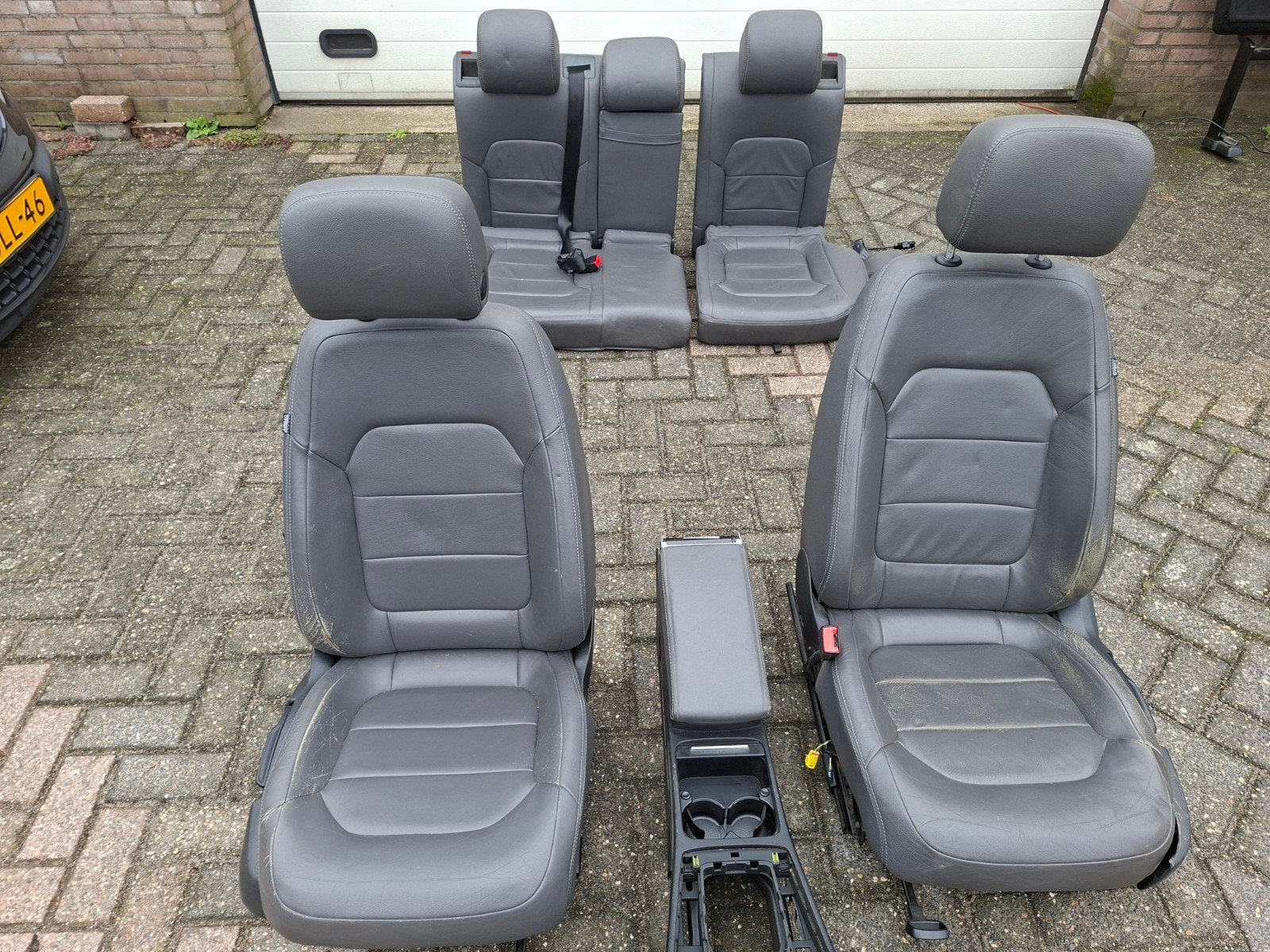 Volkswagen Passat B7 2010-2014 lederen bekleding, Ophalen, Gebruikt, Volkswagen