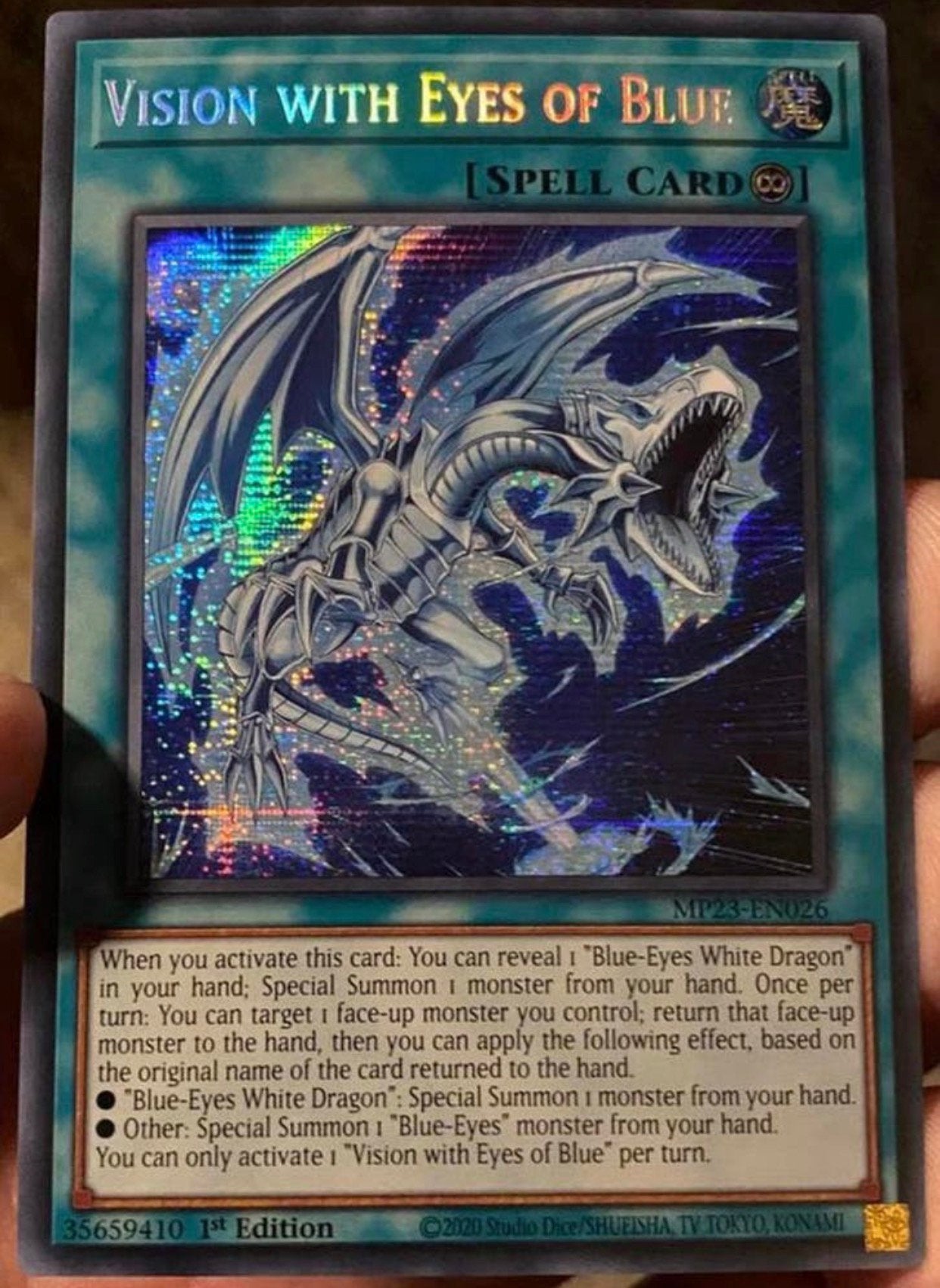 Yu-Gi-Oh! Vision with Eyes of Blue MP23 1st Ed Tin Promo !, Ophalen of Verzenden, Zo goed als nieuw, Losse kaart, Foil