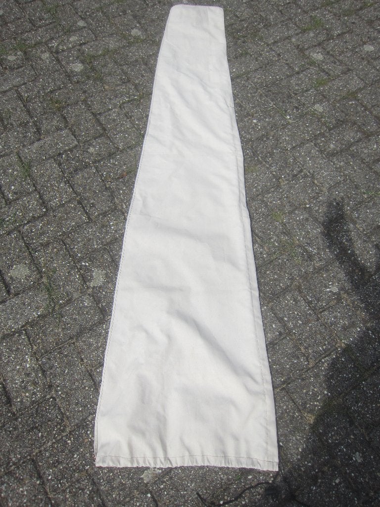 parasolhoes  licht beige  2 mtr.  voor een grote parasol, Ophalen of Verzenden, Zo goed als nieuw, Parasolhoes, 1 tot 2 meter