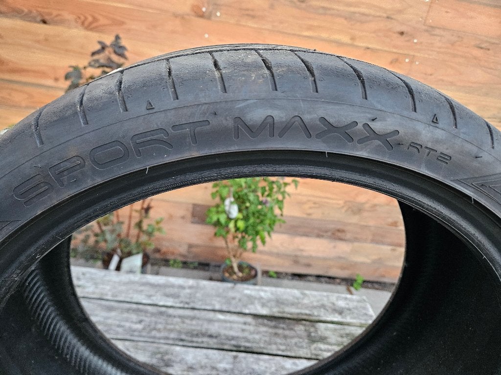 1x Dunlop Sport Maxx RT2 245 / 35 /20, Ophalen, Banden en Velgen, Personenwagen, 20 inch