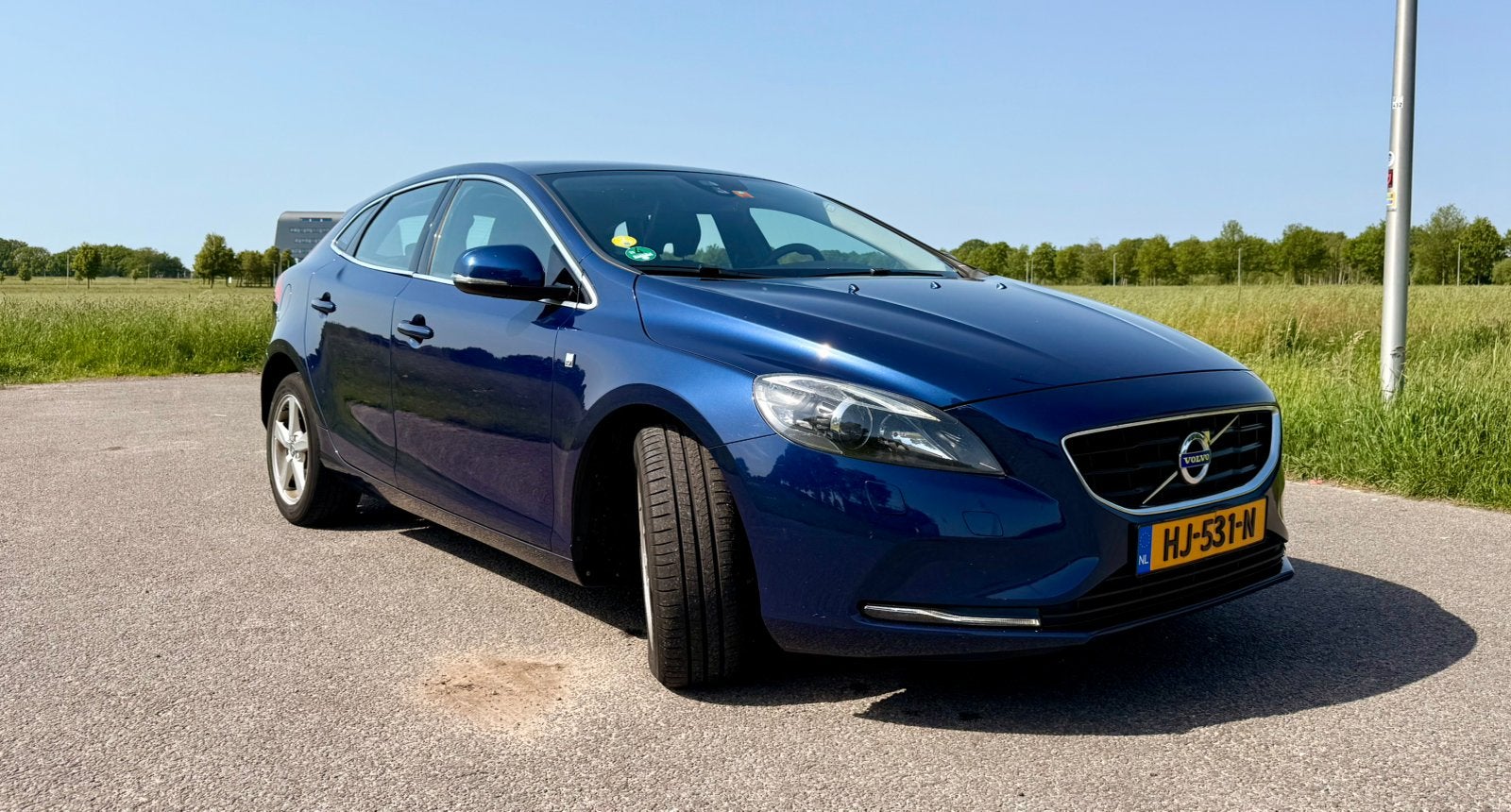 Volvo V40 OceanDr 2.0 D2 120PK 2015 Blauw | Pan. dak | Leder, Voorwielaandrijving, Euro 5, Zwart, 4 cilinders